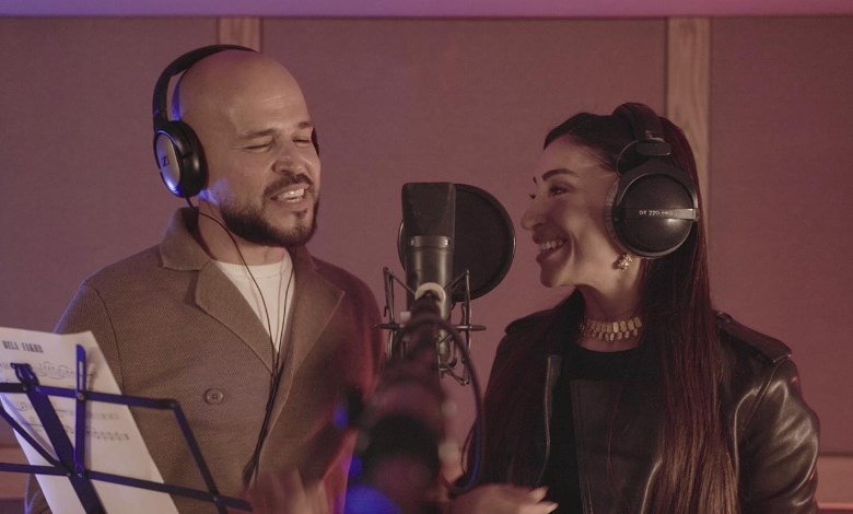 الفنانة دينا الشربيني والمطرب أبو