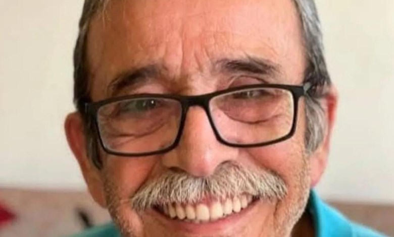  الفنان السوري عدنان قنوع