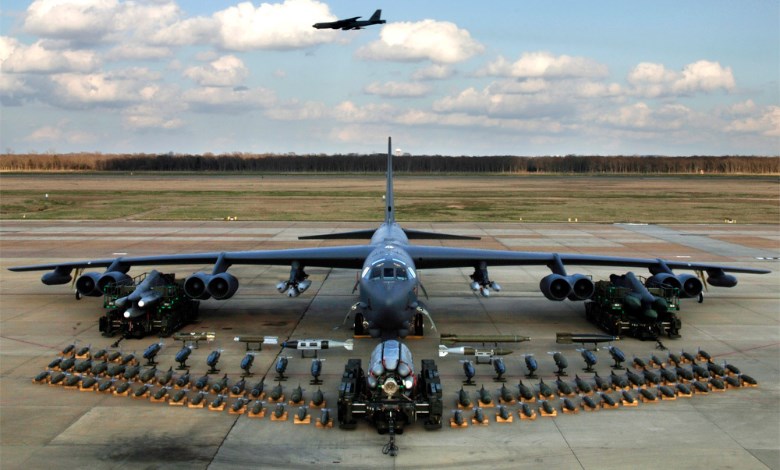 قاذفات B-52 الأمريكية