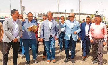 محافظ السويس 
