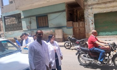 الطب البيطري يحصن 17 كلبا بميدان الشبان بسوهاج 