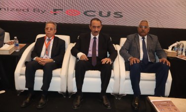 محافظ سوهاج يشارك في افتتاح المؤتمر الطبي الأول بالمحافظة 
