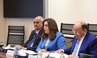 الدكتورة منال عوض