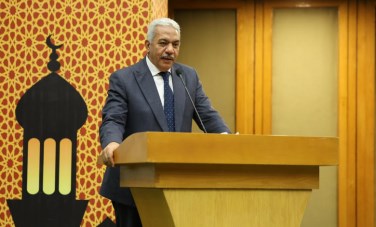 د محمود صديق 