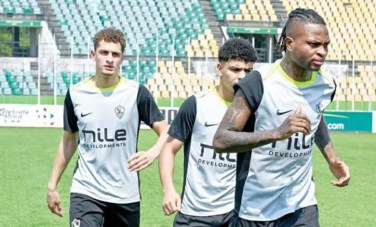 لاعبي  الزمالك