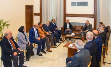 اجتماع محافظ الإسكندرية مع رئيس الغرفة التجارية