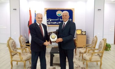 نقيب المهن الزراعية 