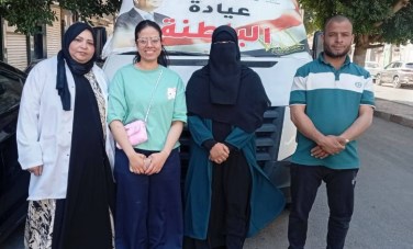 قوافل طبية بالميادين العامة 