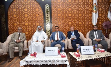 المؤتمر السابع بكلية اللغة العربية