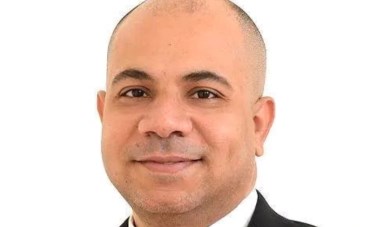 علي خليفة 