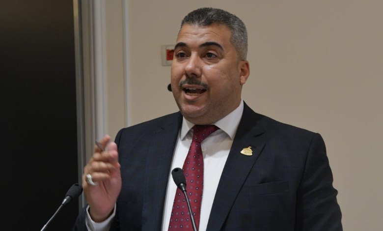 النائب عبداللطيف أبو الشيخ
