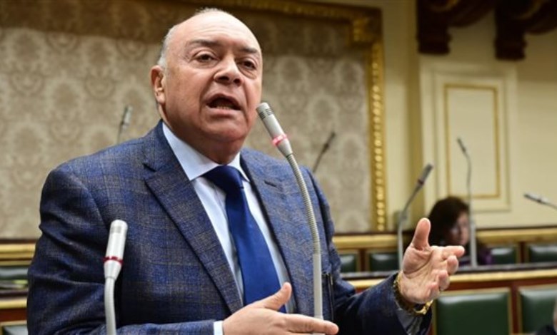 النائب وحيد قرقر