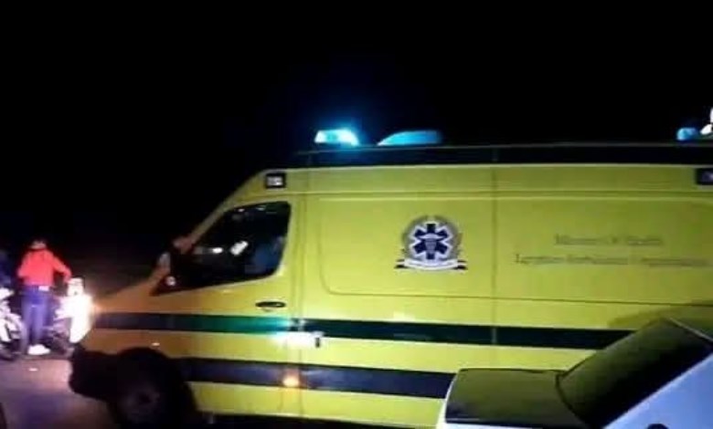 وفاة شخص وإصابة السائق في انقلاب جرار نقل بالصحراوي 