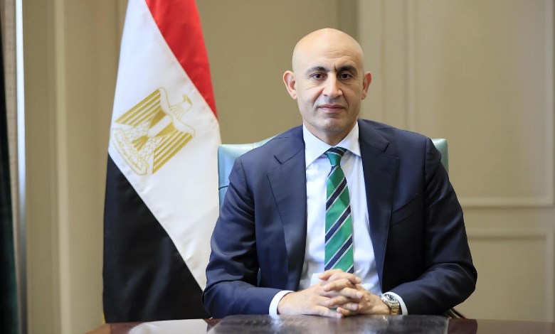 وزير التربية والتعليم _ محمد عبداللطيف 