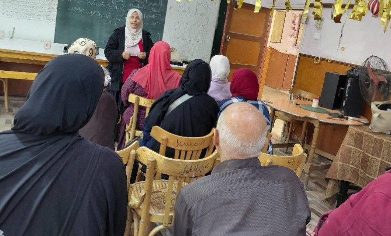 محاضرة توعوية بقصر ثقافة السويس