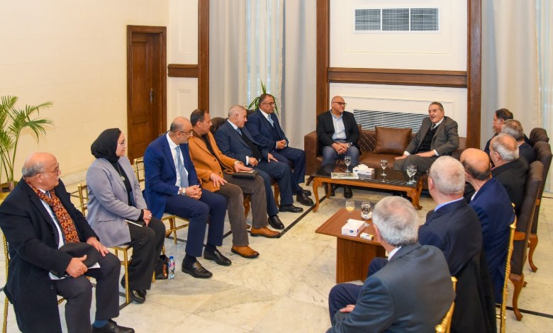اجتماع محافظ الإسكندرية مع رئيس الغرفة التجارية