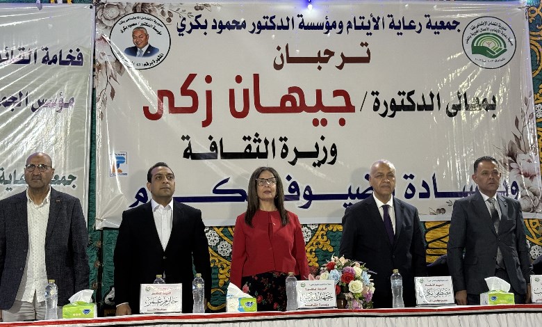 وزيرة الثقافة فى زيارة تفقدية بقنا 