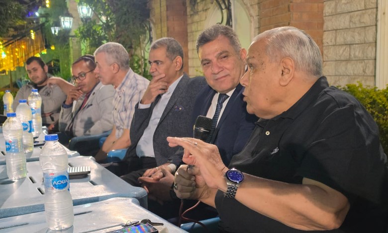 وزير الرى الاسبق بنادى المهندسين باسيوط