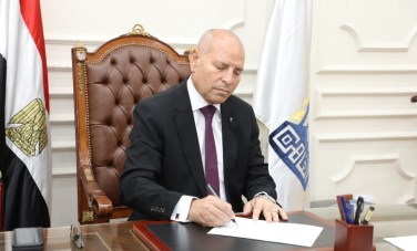 الدكتور إبراهيم صابر محافظ القاهرة 