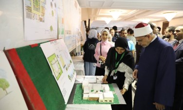 د سلامة داوود 