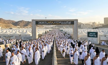 حجاج بيت الله الحرام 