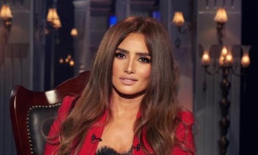 الفنانة زينة