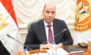 وزير العمل 