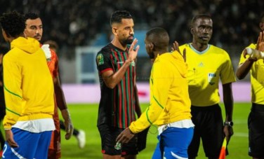  الجيش الملكي وصن داونز 