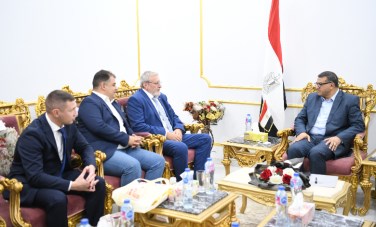 دكتور مصطفى الببلاوي محافظ قنا 