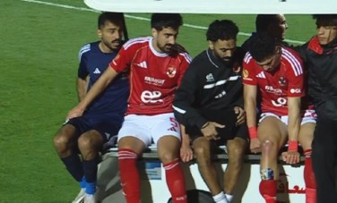 نقل إمام عاشور للمستشفى