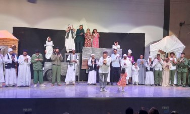 العرض المسرحي “الهجّانة” في أسيوط
