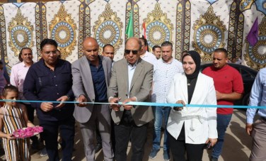 محافظ المنيا يفتتح موقف سمالوط الجديد