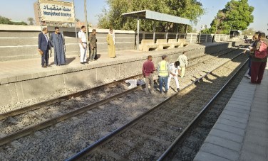 مزلقان منقباد 
