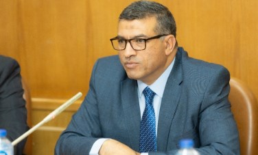 محافظ قنا