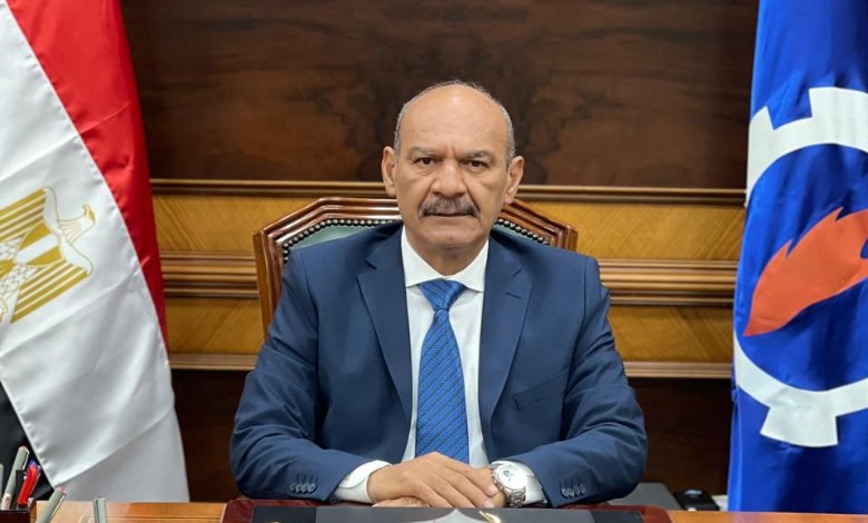 محافظ السويس 