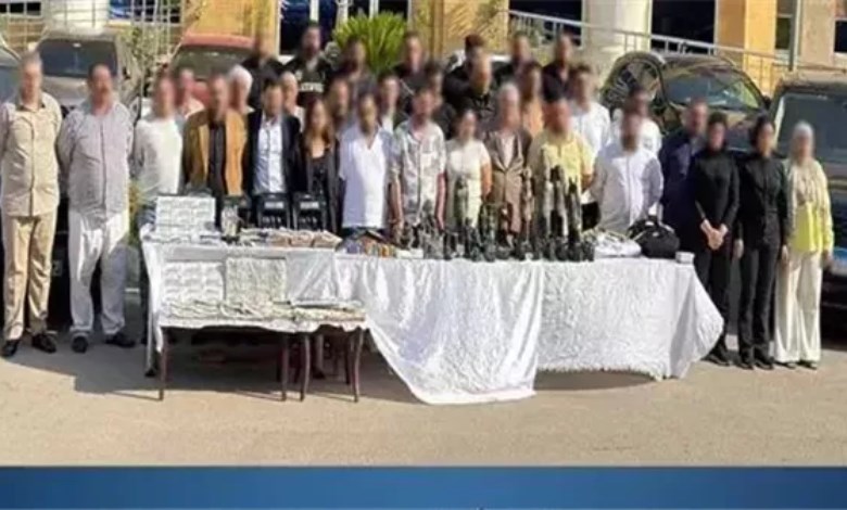 المتهمين