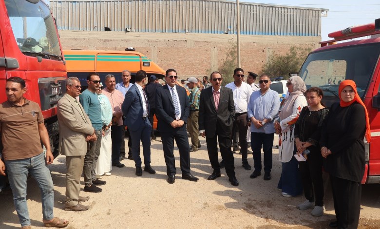 محافظ سوهاج ومدير الأمن يتابعان حريق مصنع قطن بالمنطقة الصناعية غرب طهطا 