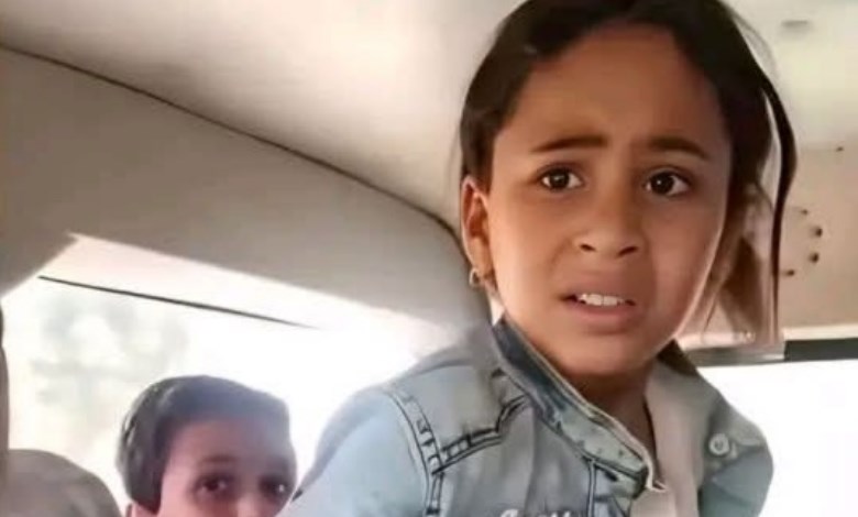 طفلة مشتول السوق