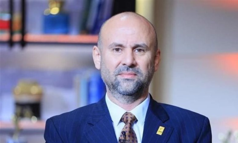 باسم كامل