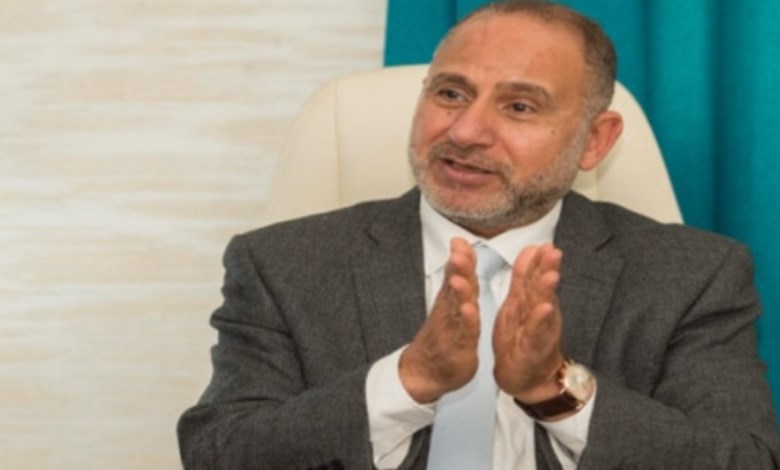 د محمد المهدى 