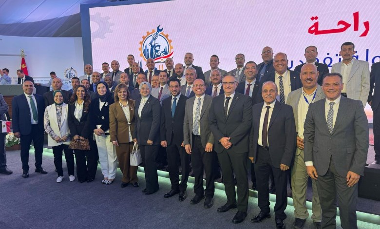 نقابة البترول تشارك احتفالات عيد العمال