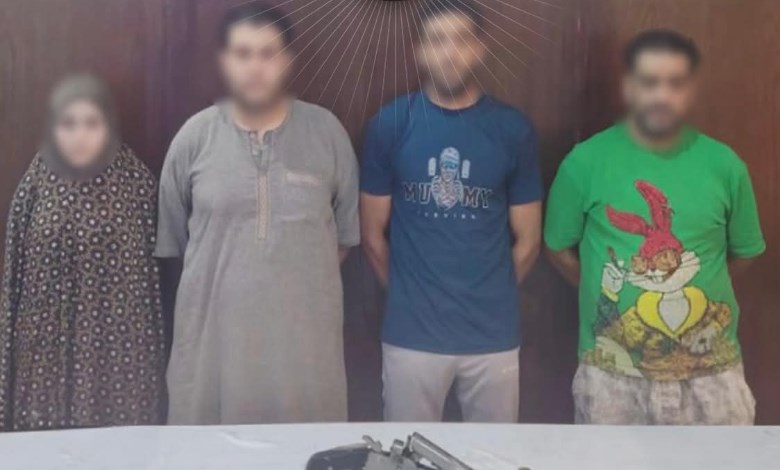المتهمين 