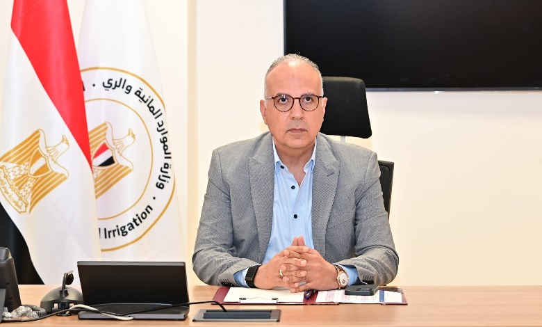 يقظة وشجاعة.. عاملون بالري يحبطون محاولة سرقة والوزير يكرمهم