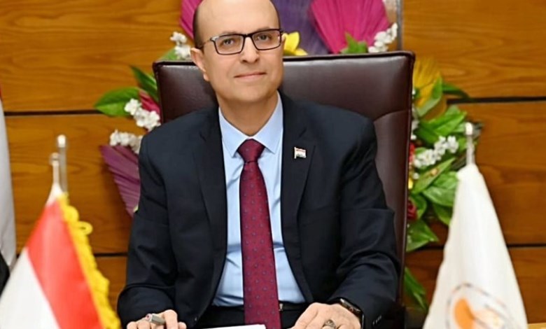 رئيس جامعة أسيوط