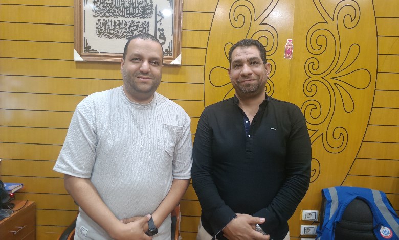 الدكتور أحمد سيد مدير القومسيون الطبي بأسيوط