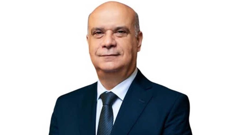 نادر الداجن