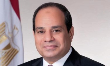 رئيس جامعة أسيوط يهنئ فخامة الرئيس عبد الفتاح السيسي بتأهل المنتخب المصري إلى دور الـ32 بكأس العالم FIFA لأول مرة في تاريخه