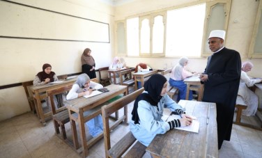 متابعة الثانوية الأزهرية 