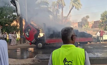 حريق سيارة نصف نقل بأسيوط 
