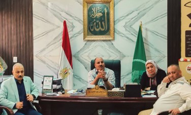 مدير التعليم  يلتقي وسائل الاعلام 